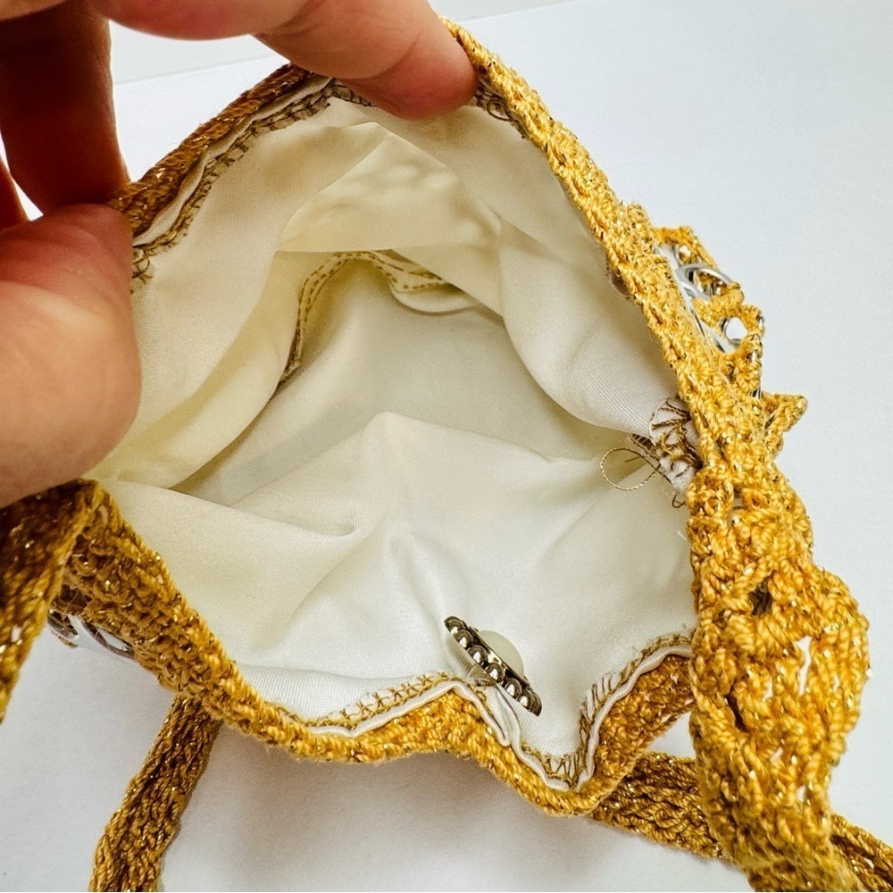 Handmade Crochet Gold Brown Handbag Purse Art with Recycled Soda Pop Tabs - Picture 8 of 14